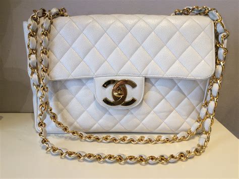 borsa chanel bianca con cuori|moda Chanel borse.